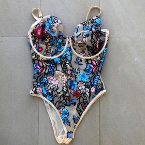 NWT Playful Promises Eleanor Embroidered Bodysuit UK36H/US 36K